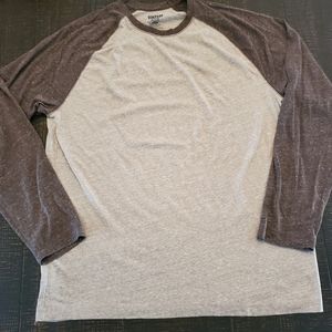 Old navy LS t shirt